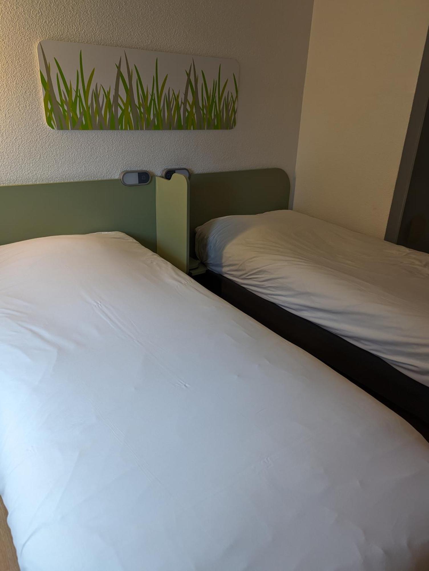 Ibis Budget Saint-Omer Centre Bagian luar foto