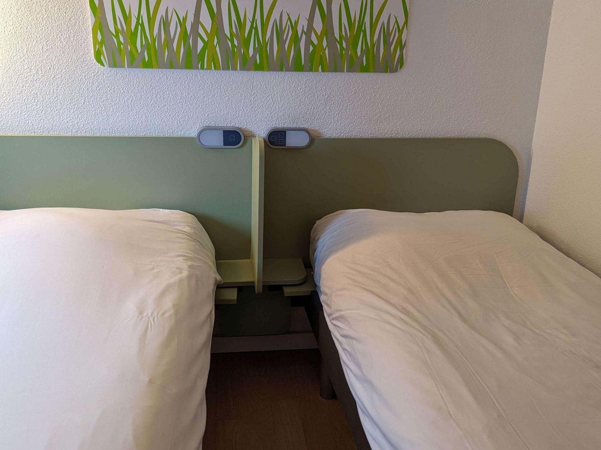 Ibis Budget Saint-Omer Centre Bagian luar foto